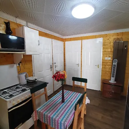 Edit * Tiszaújváros